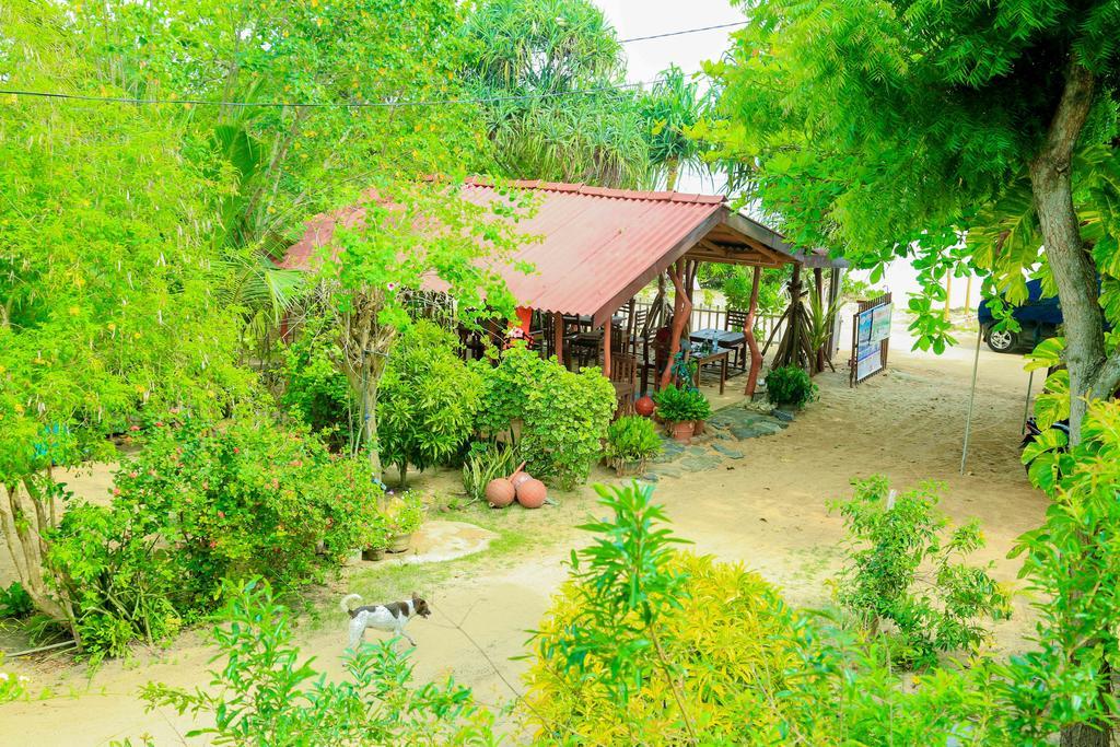 Mallika Guest House 坦加拉 外观 照片